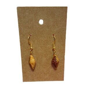 Handmade Czech Glass Shell earrings for women Gold Tone Wires Ocean Sea Life